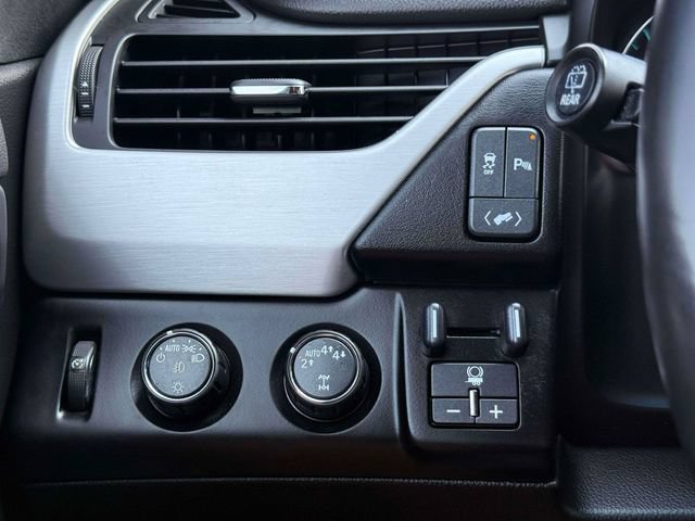 Used 2017 GMC Yukon SLE w/ HD Trailering Package AWD/4WD image 21