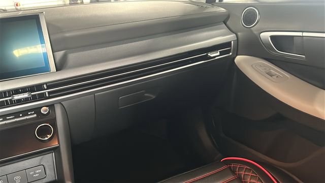 Used 2024 Hyundai Sonata SEL image 18