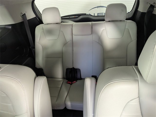 Used 2022 Kia Telluride SX w/ SX Prestige Package image 18