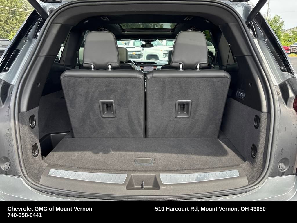 Used 2025 Cadillac XT6 Premium Luxury image 24