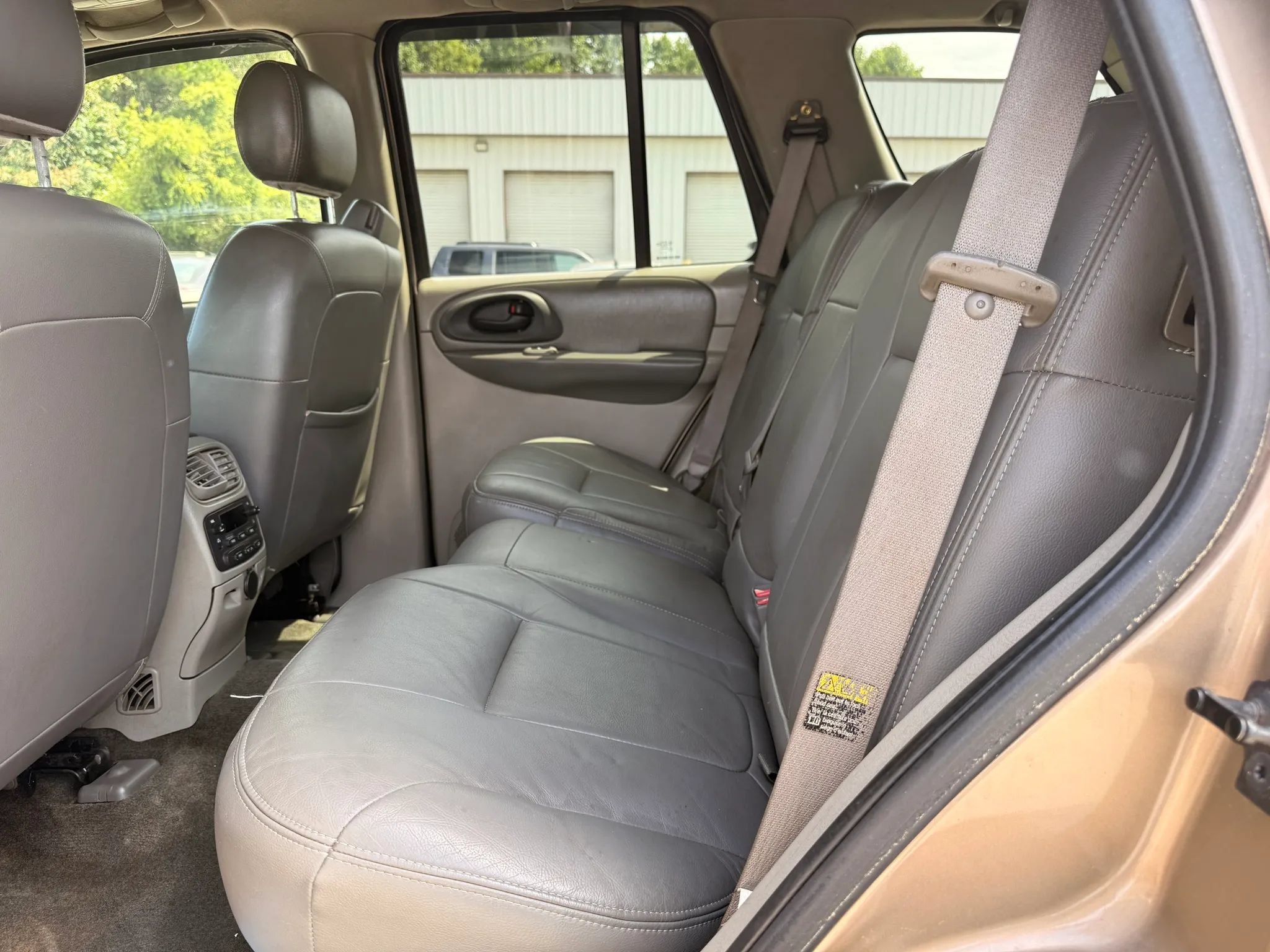 Used 2003 Chevrolet TrailBlazer LT w/ Preferred Equipment Group RWD image 21