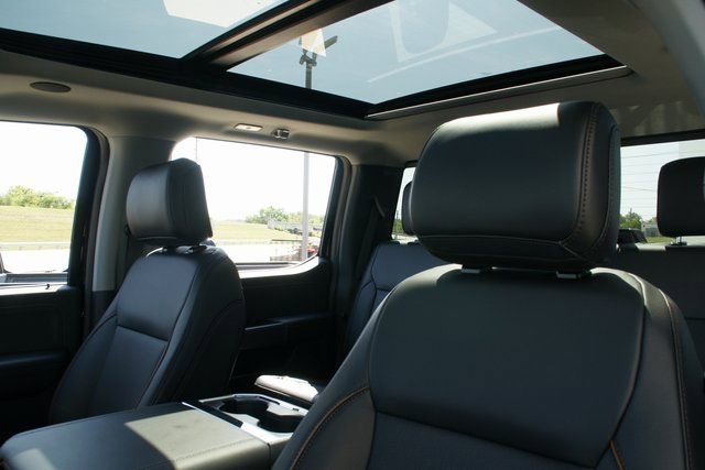 New 2026 Ford F250 Lariat w/ Lariat Ultimate Package image 22