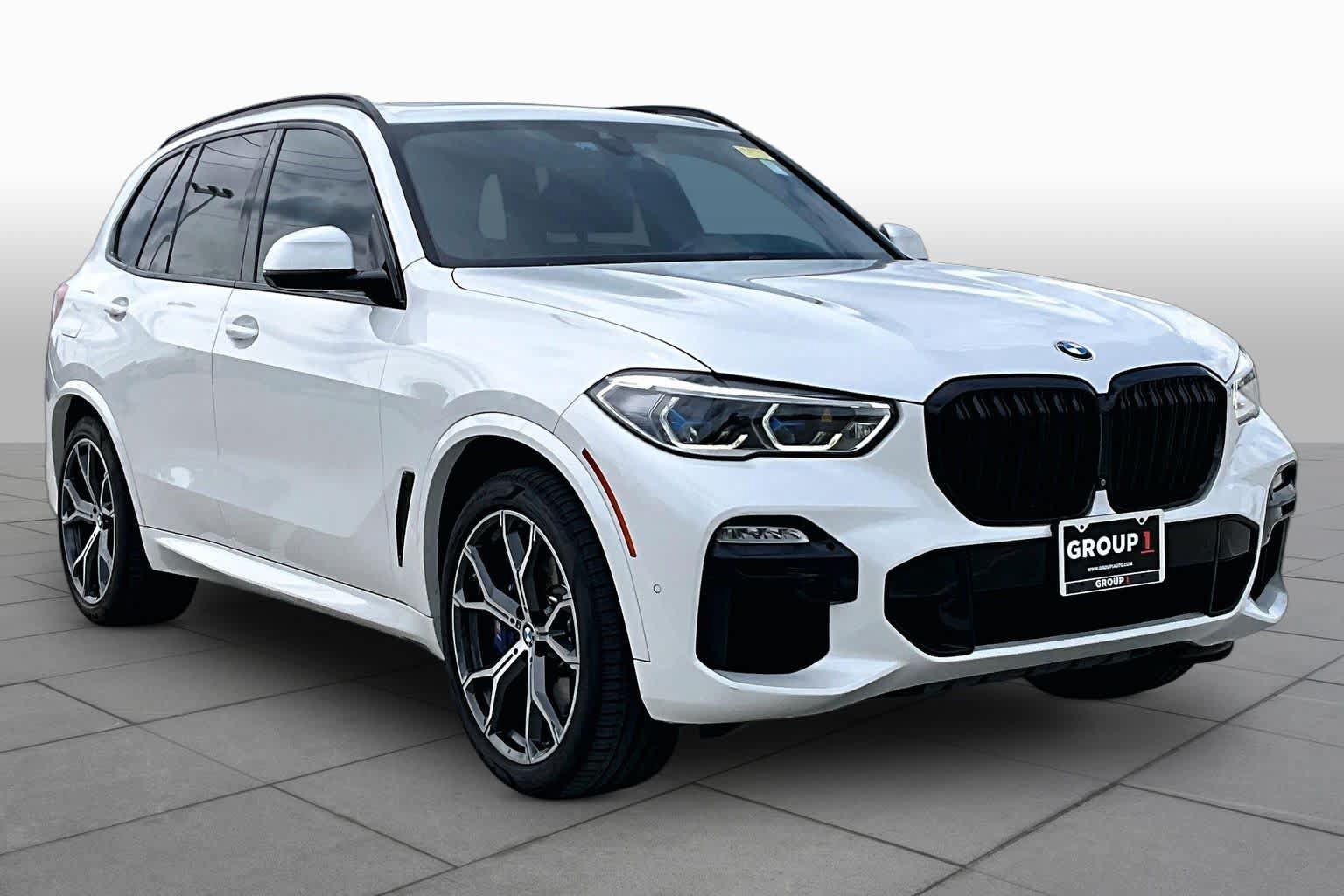 Used 2019 BMW X5 xDrive50i w/ M Sport Package AWD/4WD image 3