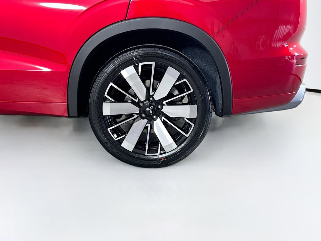 New 2026 Mitsubishi Outlander SEL FWD image 33