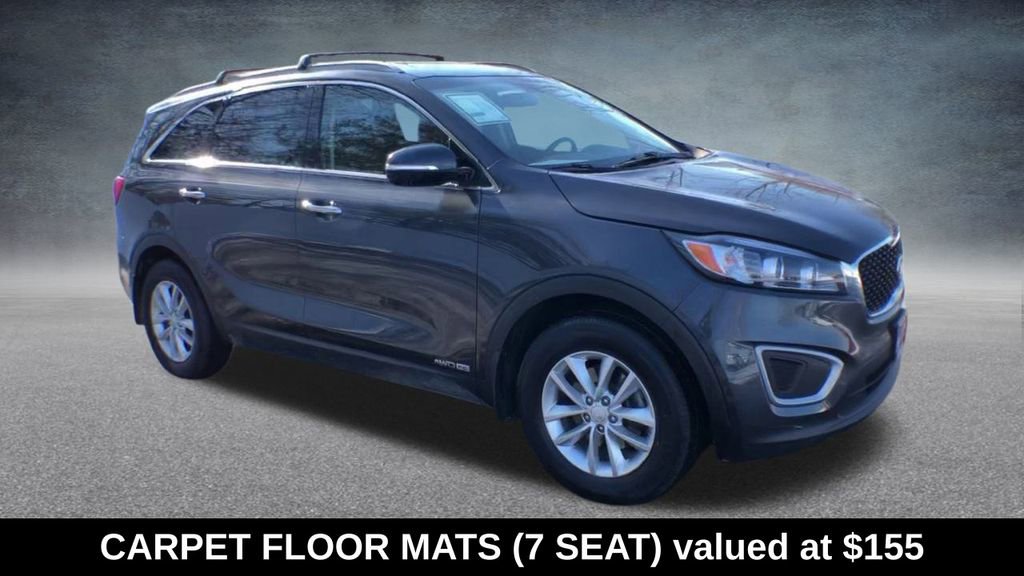 Used 2018 Kia Sorento LX image 2