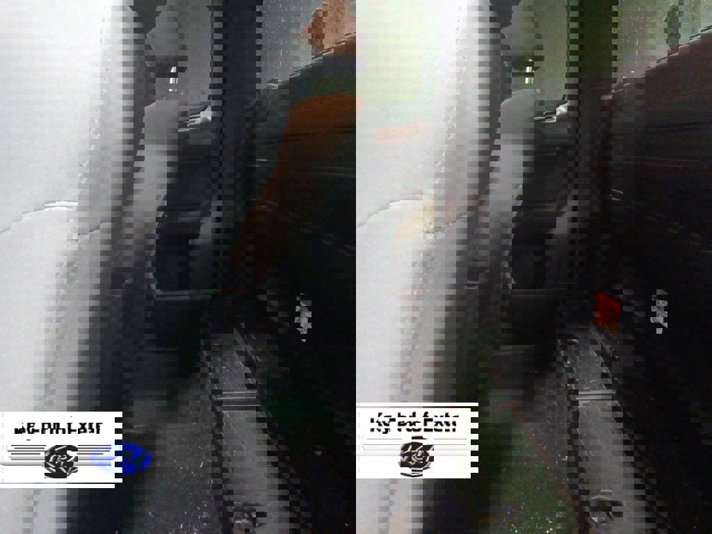 Used 2018 Toyota Tacoma SR image 14