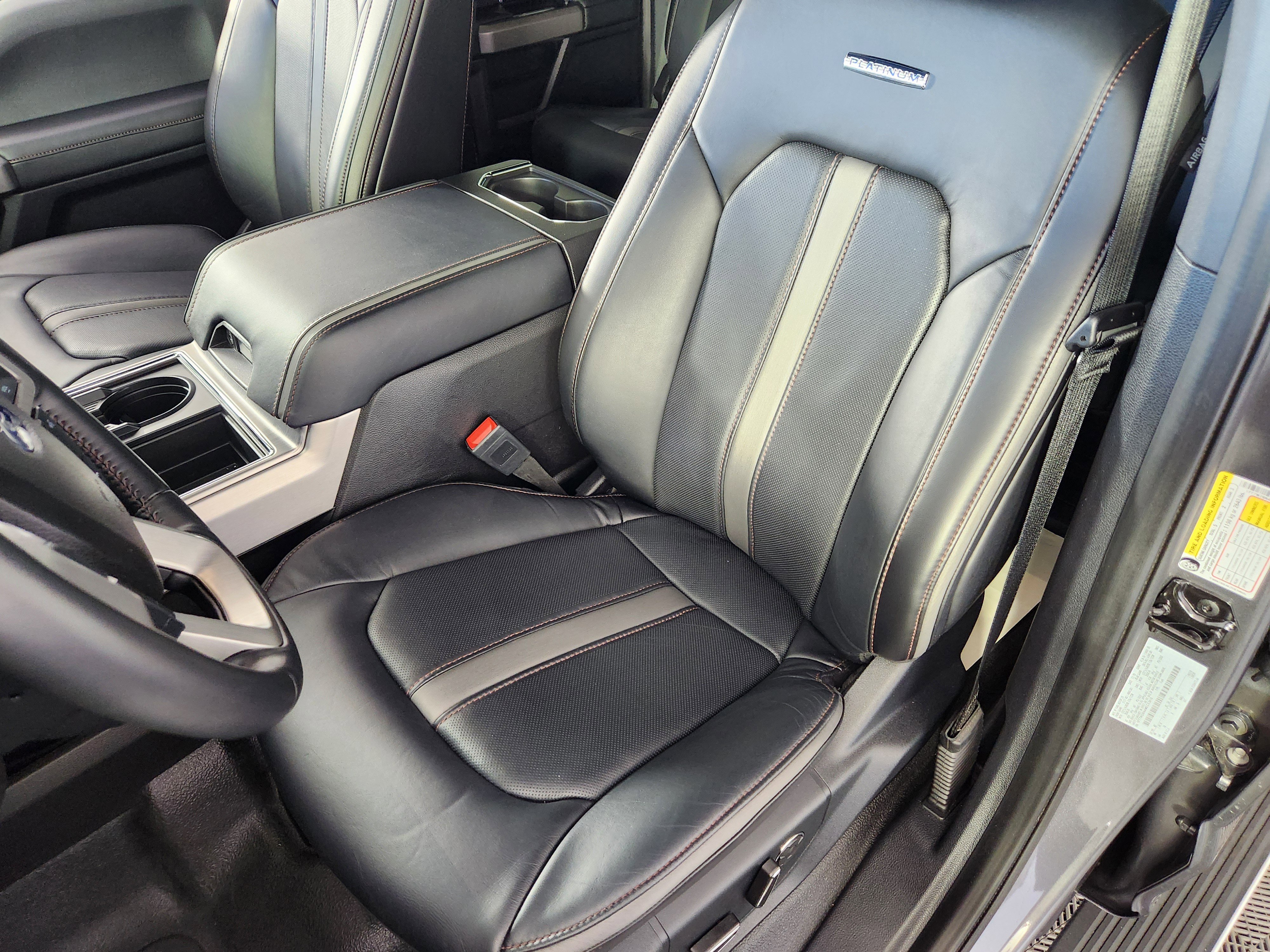 Used 2021 Ford F250 Platinum image 12