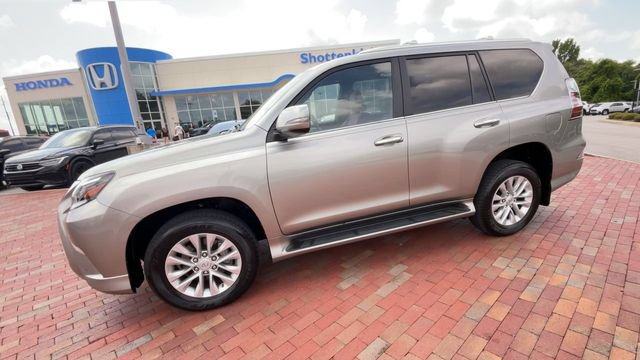 Used 2023 Lexus GX 460 Premium AWD/4WD image 6