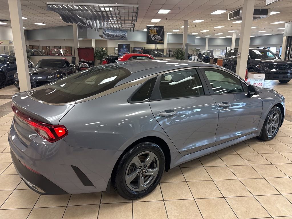 Used 2021 Kia K5 LX image 7