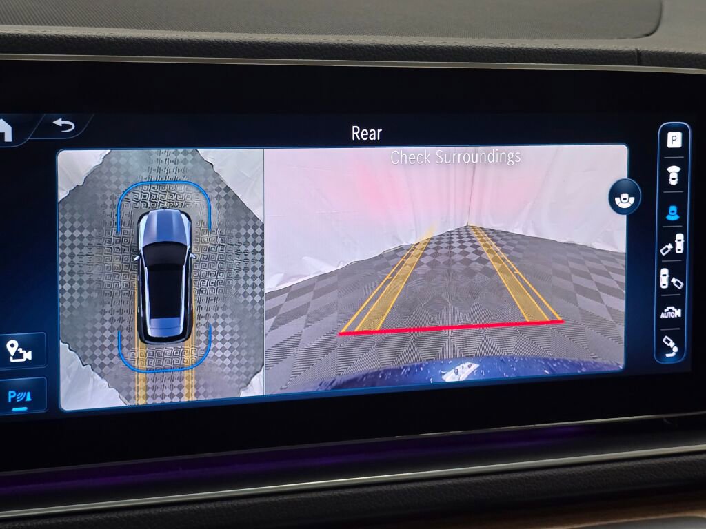 Used 2024 Mercedes-Benz GLE 350 GLE 350 w/ 3rd Row Seat Package image 45