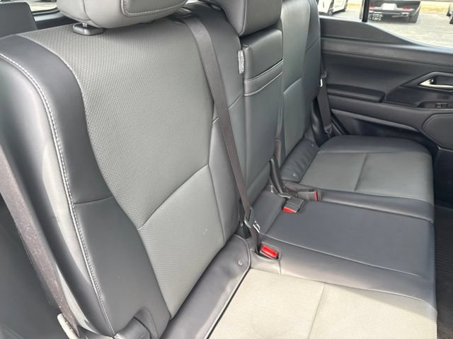 Used 2024 Lexus GX 550 w/ Cold Area Package AWD/4WD image 19