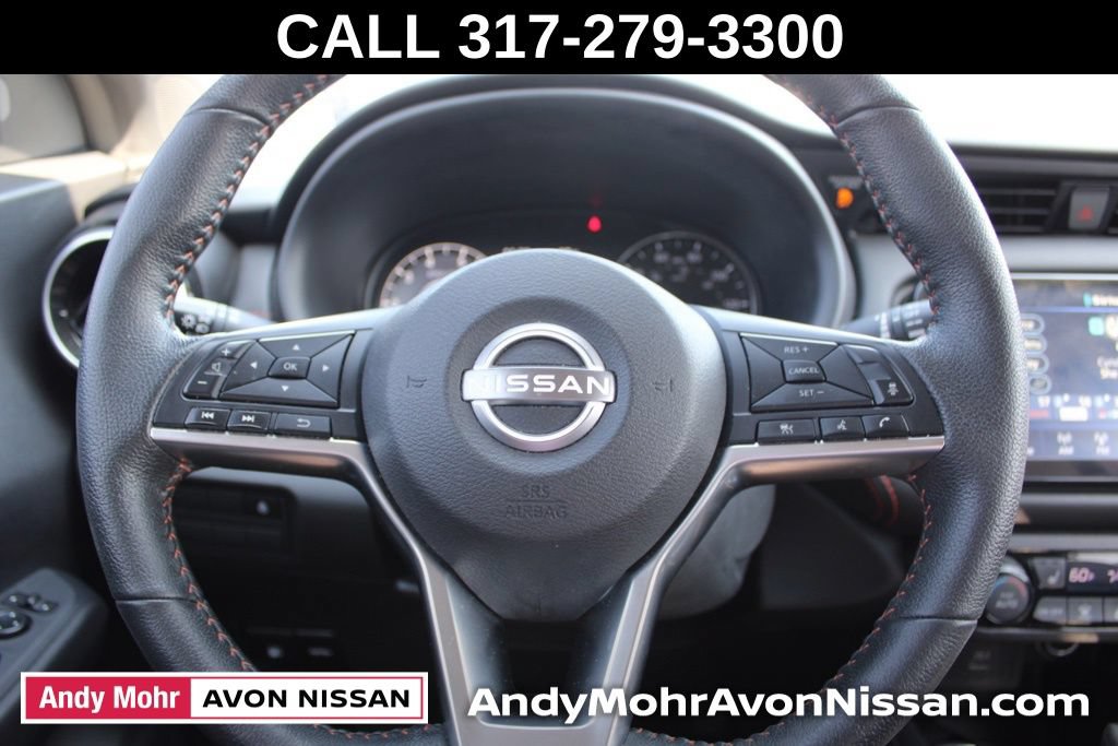 Used 2023 Nissan Kicks SR w/ SR Premium Package FWD image 29