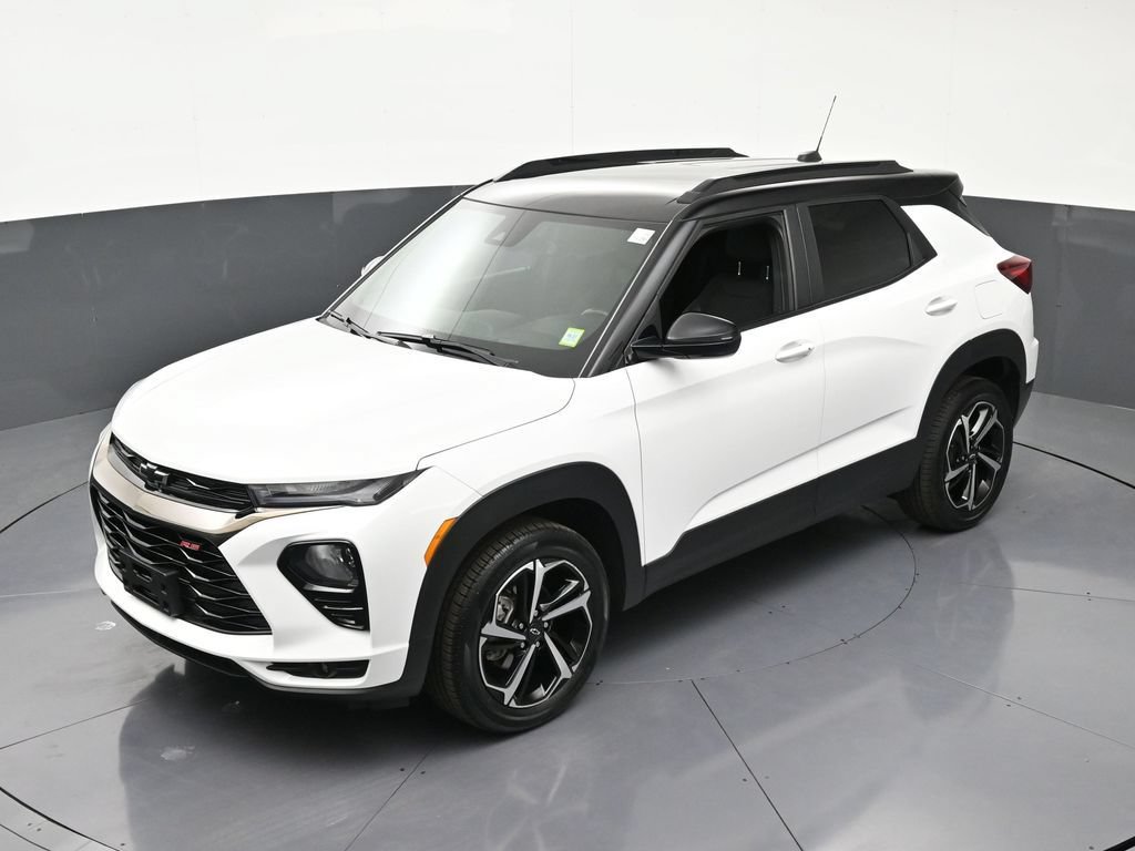 Certified 2023 Chevrolet TrailBlazer RS w/ Convenience Package AWD/4WD image 16