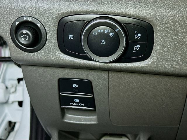 Used 2023 Ford Transit 350 XLT image 10