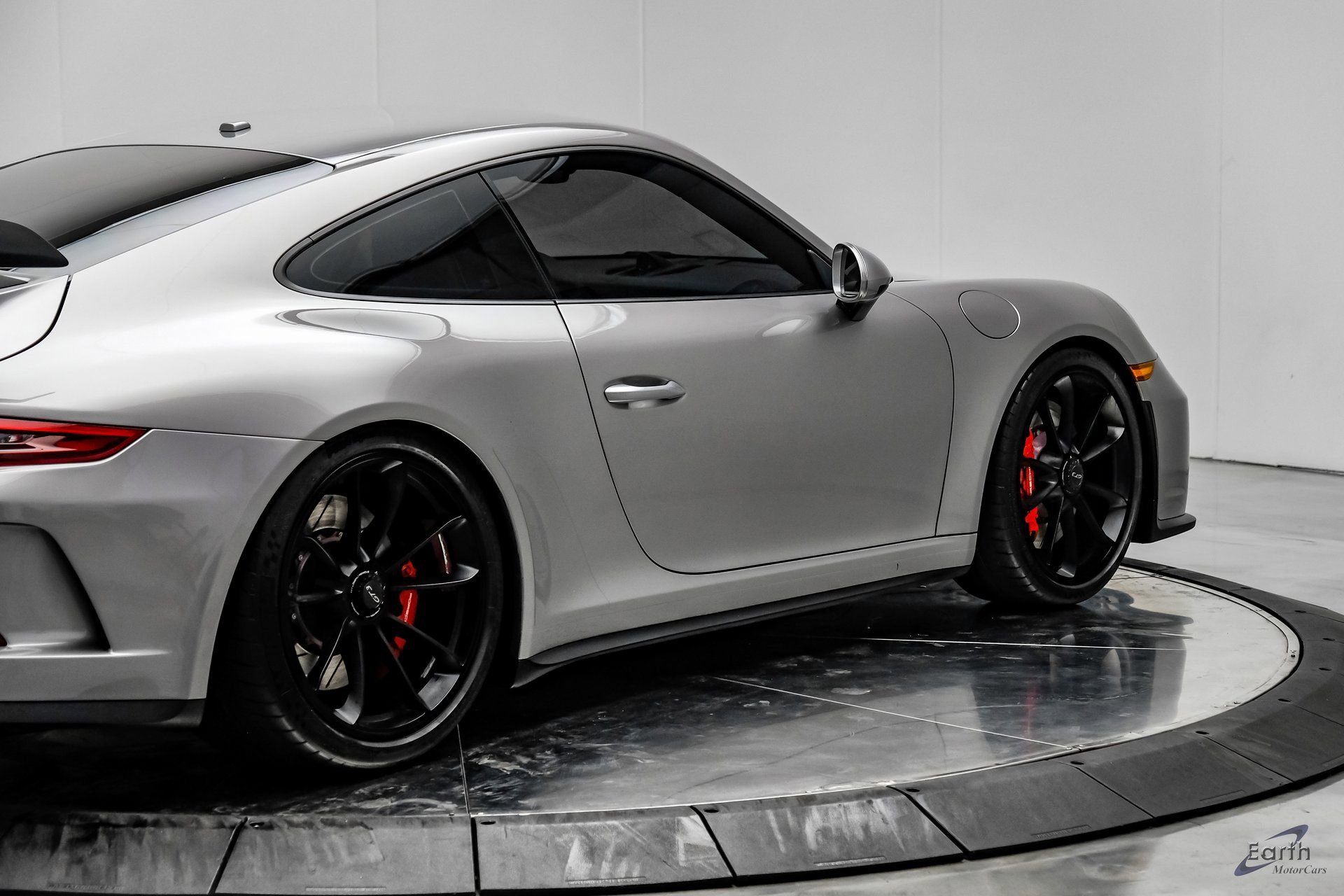 Used 2018 Porsche 911 GT3 w/ Sport Chrono Package image 18