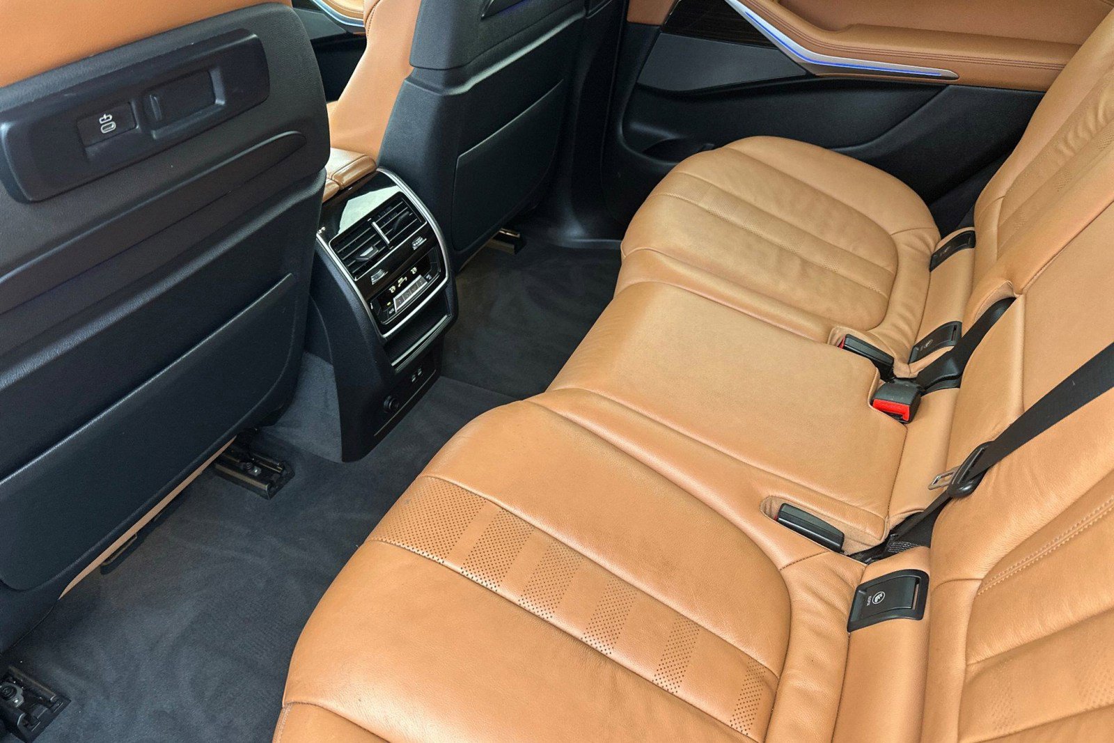 Used 2019 BMW X7 xDrive50i image 24