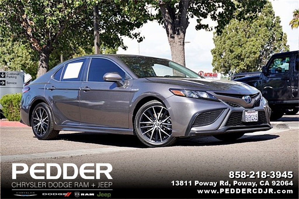 Used 2021 Toyota Camry SE