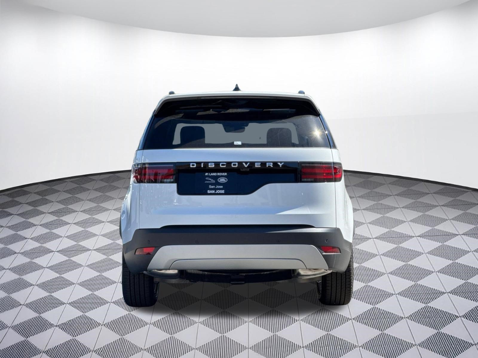 New 2026 Land Rover Discovery S AWD/4WD image 10