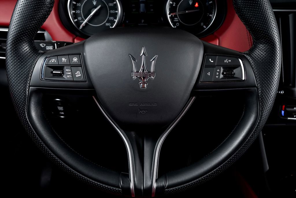 Used 2022 Maserati Levante GT image 37