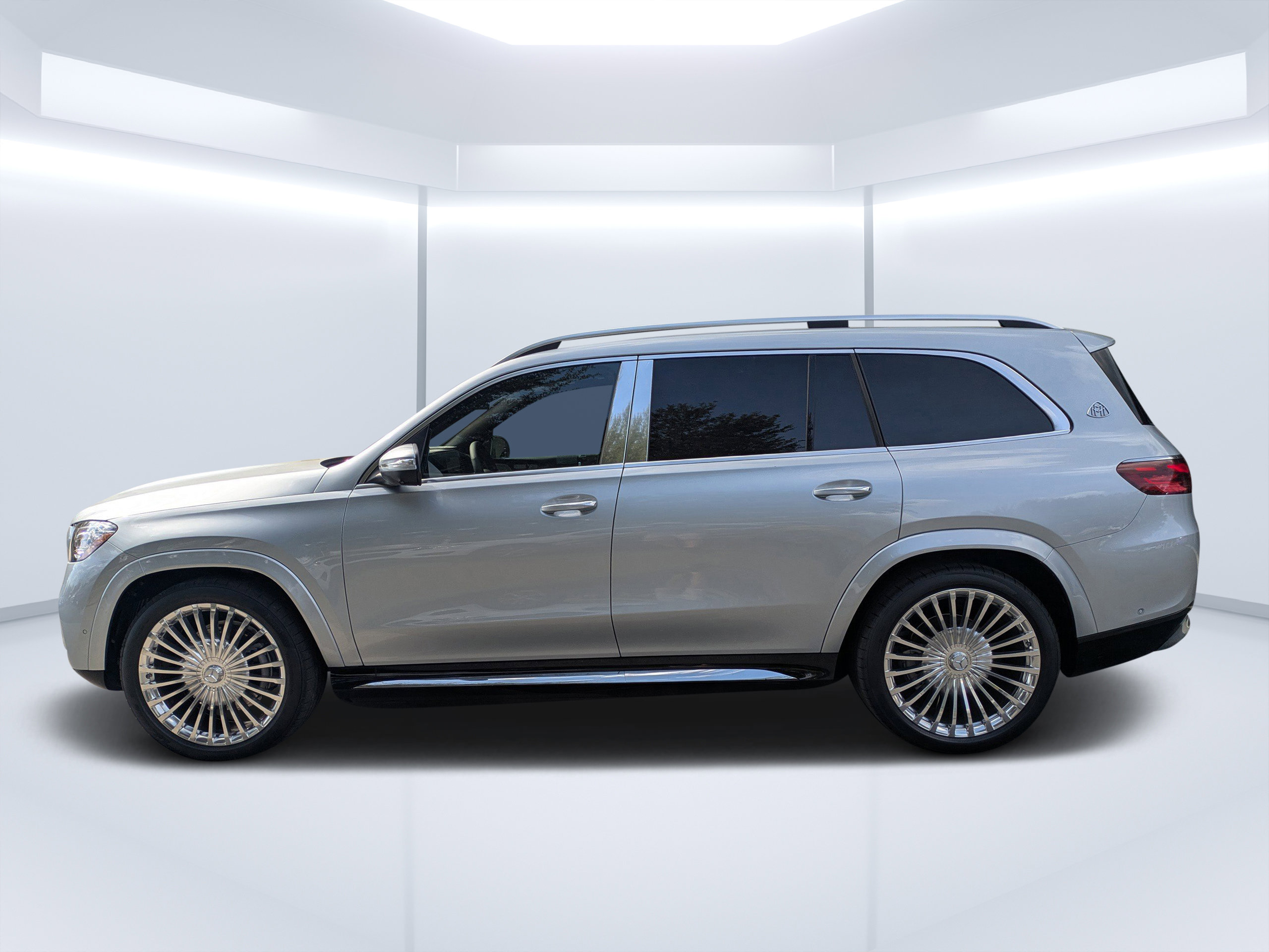 New 2026 Mercedes-Benz Maybach GLS 600 4MATIC image 10