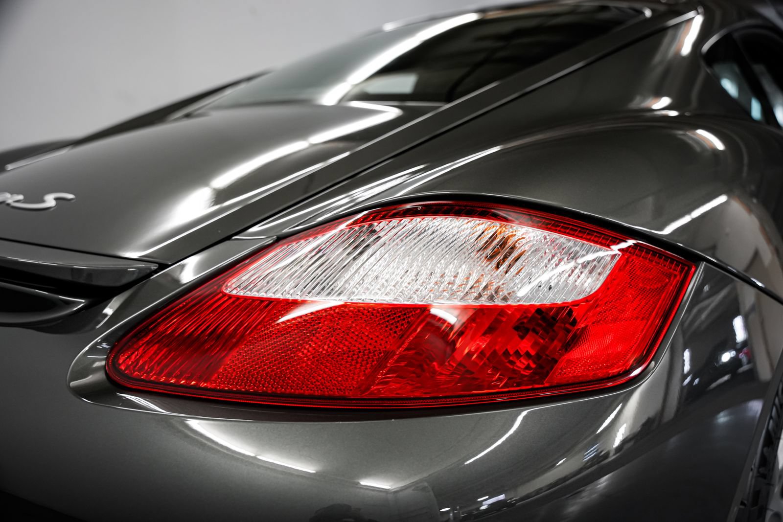 Used 2006 Porsche Cayman S RWD image 32