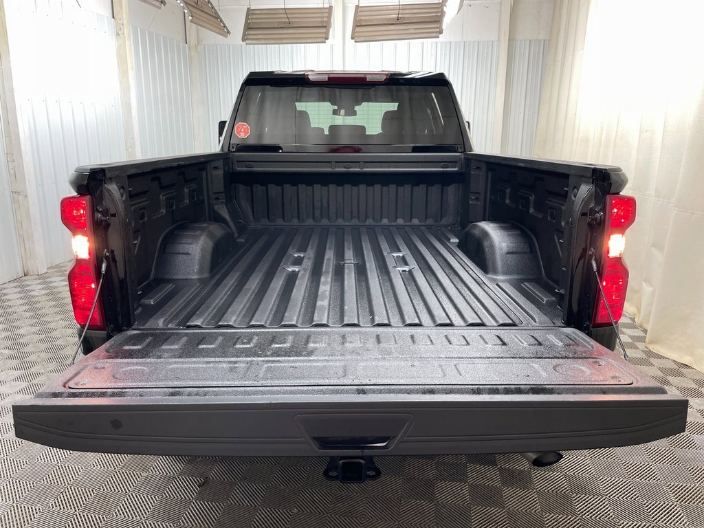 Certified 2025 Chevrolet Silverado 2500 Custom w/ Custom Value Package image 44