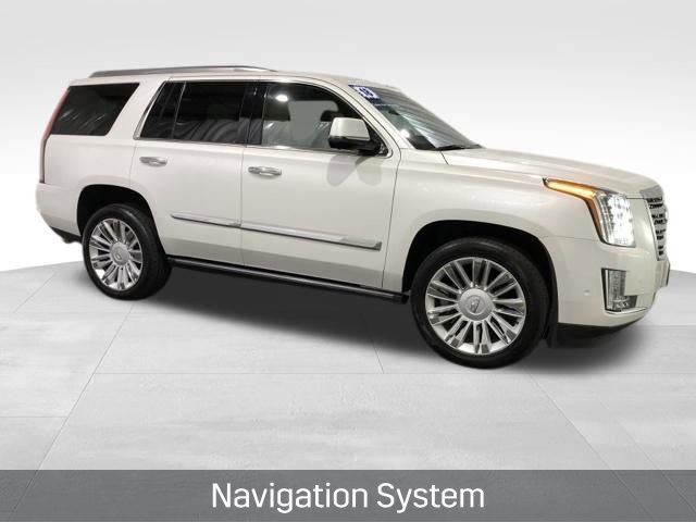 Certified 2018 Cadillac Escalade Platinum AWD/4WD image 2