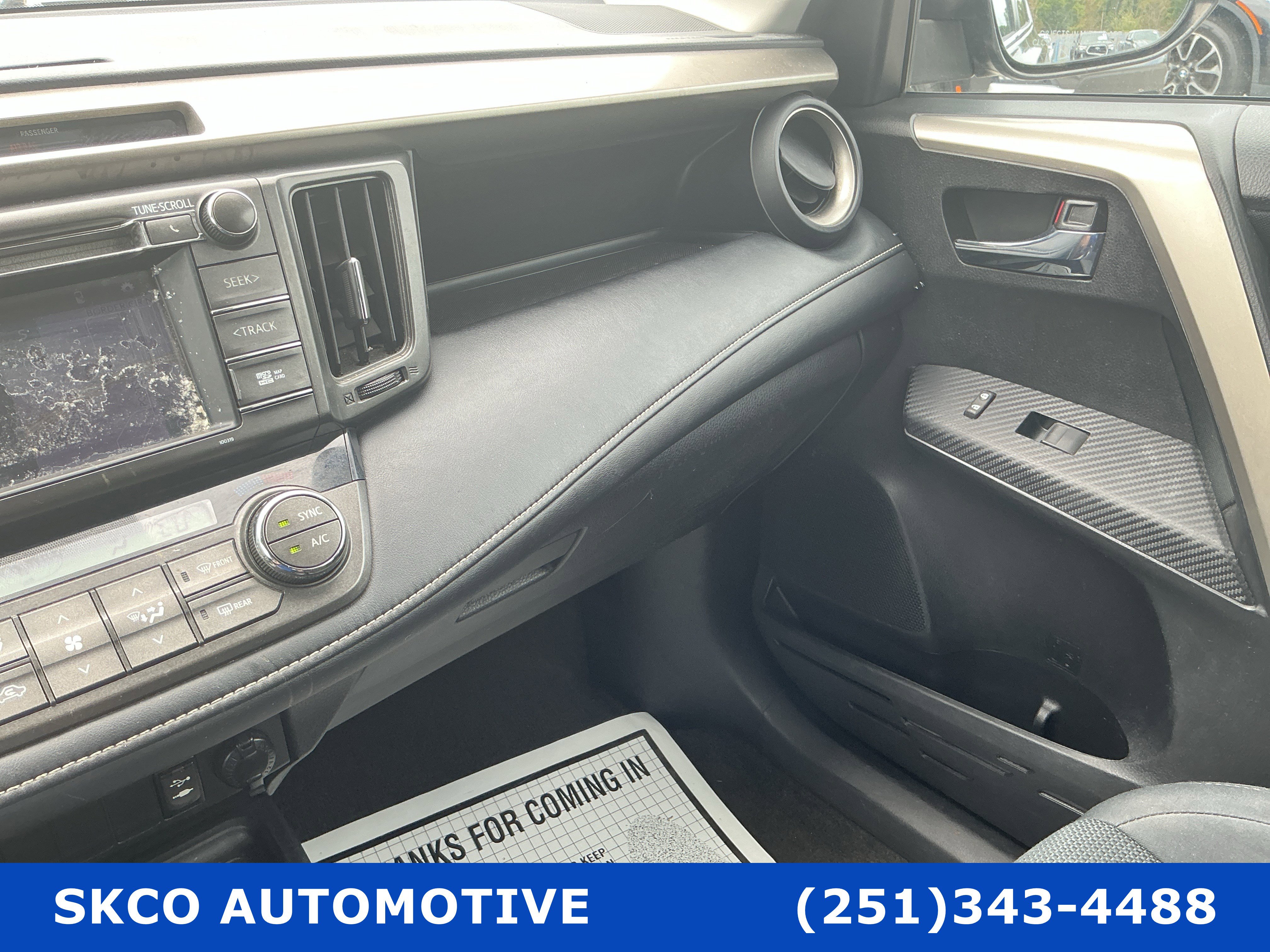 Used 2015 Toyota RAV4 XLE FWD image 24