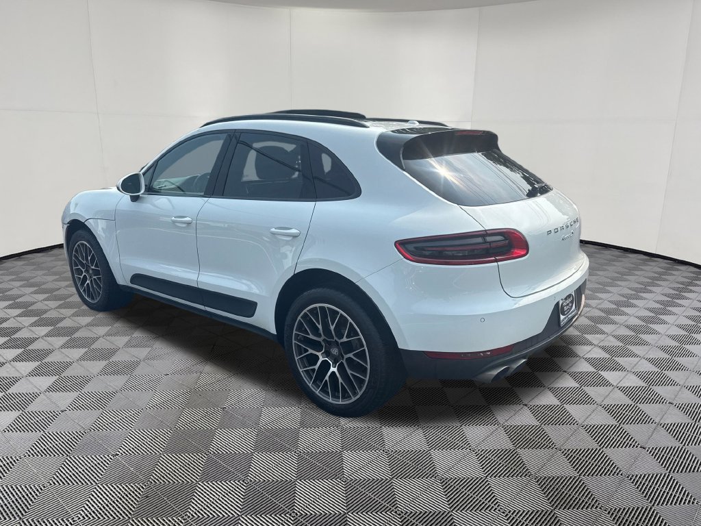 Used 2017 Porsche Macan S w/ Premium Package Plus AWD/4WD image 4