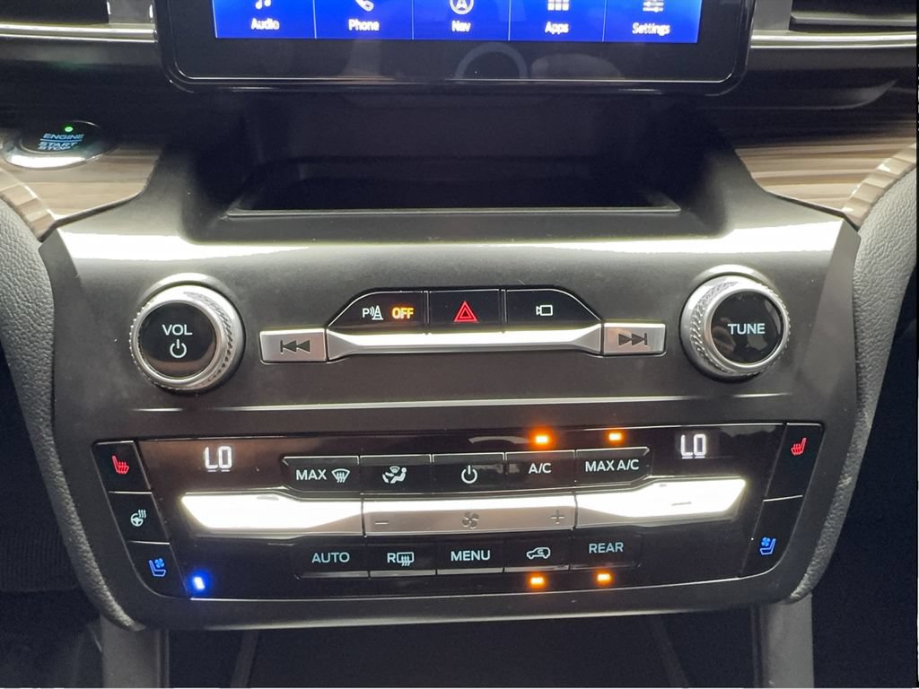 Used 2020 Ford Explorer Limited RWD image 55