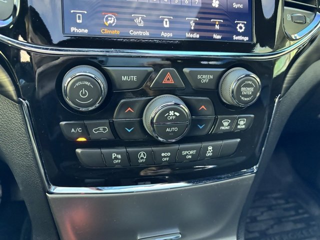 Used 2021 Jeep Grand Cherokee Laredo X image 21