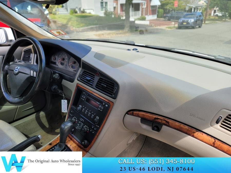 Used 2006 Volvo S60 2.5T FWD image 16