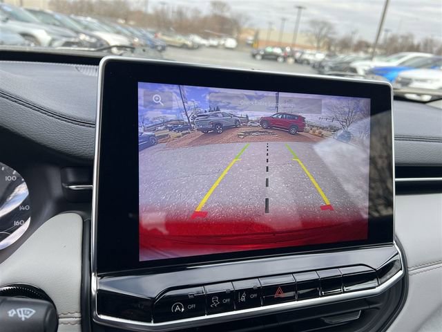 Used 2022 Jeep Compass Limited image 28