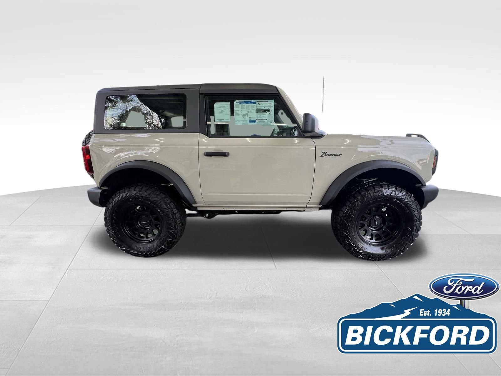 New 2025 Ford Bronco 2-Door AWD/4WD image 4