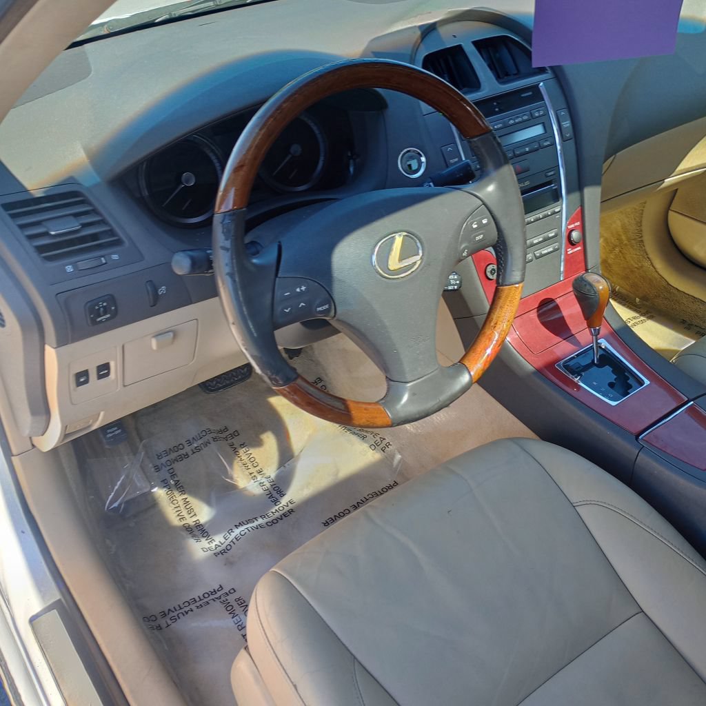 Used 2008 Lexus ES 350 w/ Premium Pkg FWD image 9