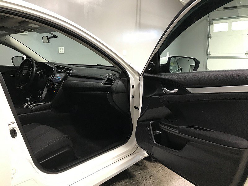 Used 2018 Honda Civic EX-T image 12