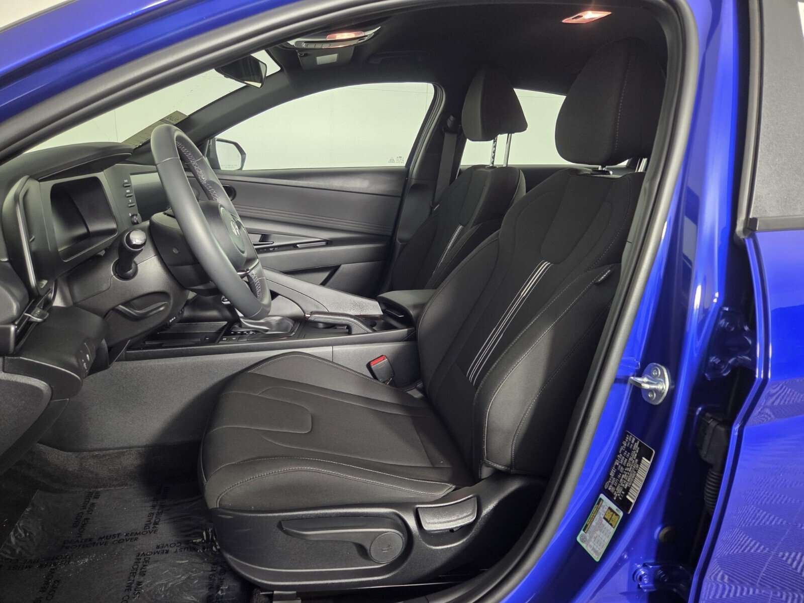 Used 2026 Hyundai Elantra Sport FWD image 9