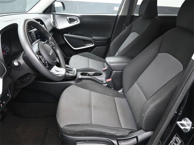 Used 2022 Kia Soul LX w/ Technology Package image 16