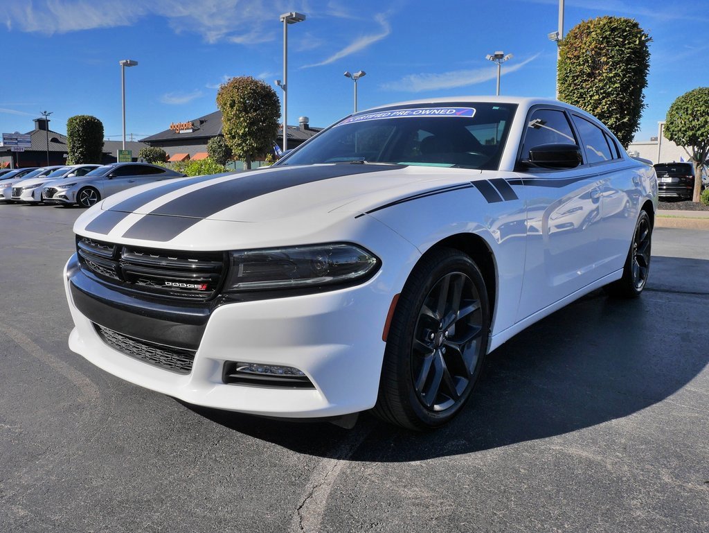 Used 2022 Dodge Charger SXT w/ Plus Group image 3