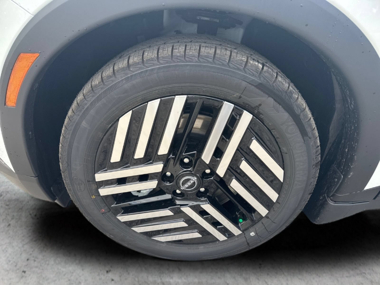 New 2026 Nissan Leaf SV+ w/ Floor Mat Package (SV+) FWD image 29