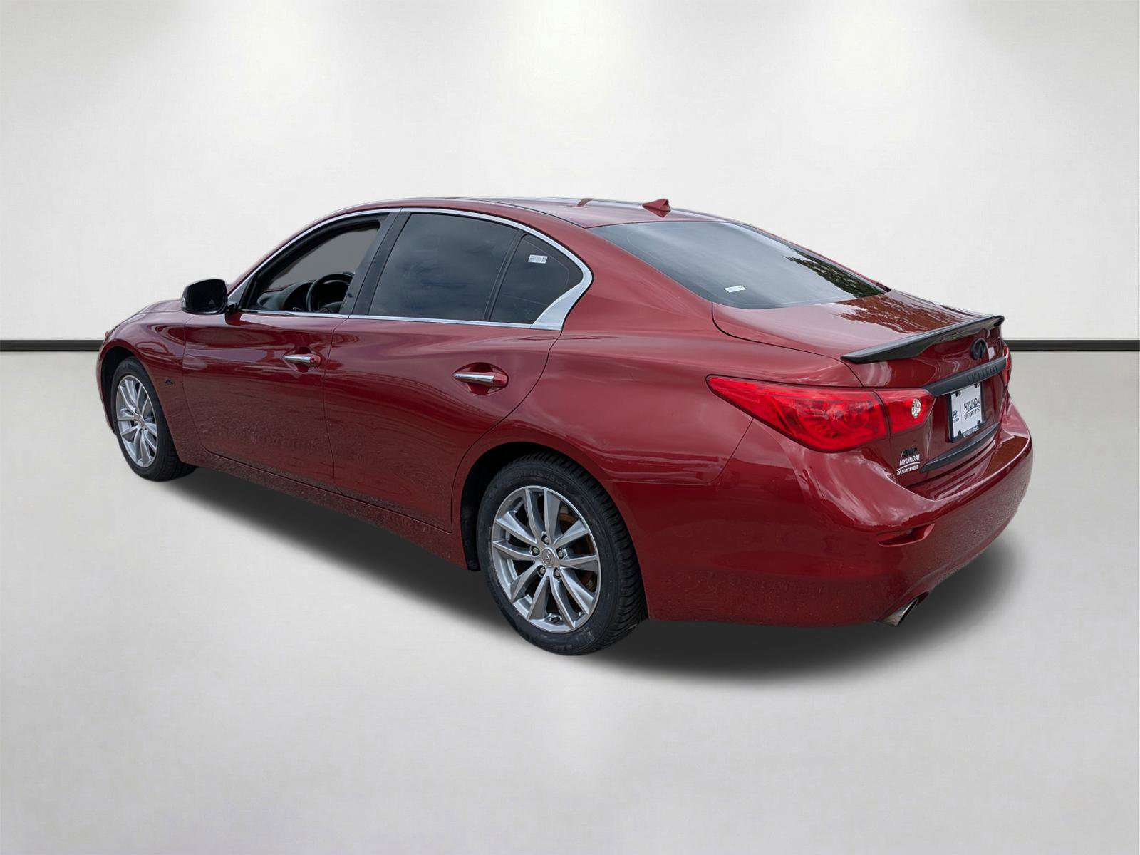 Used 2016 INFINITI Q50 Premium AWD/4WD image 6