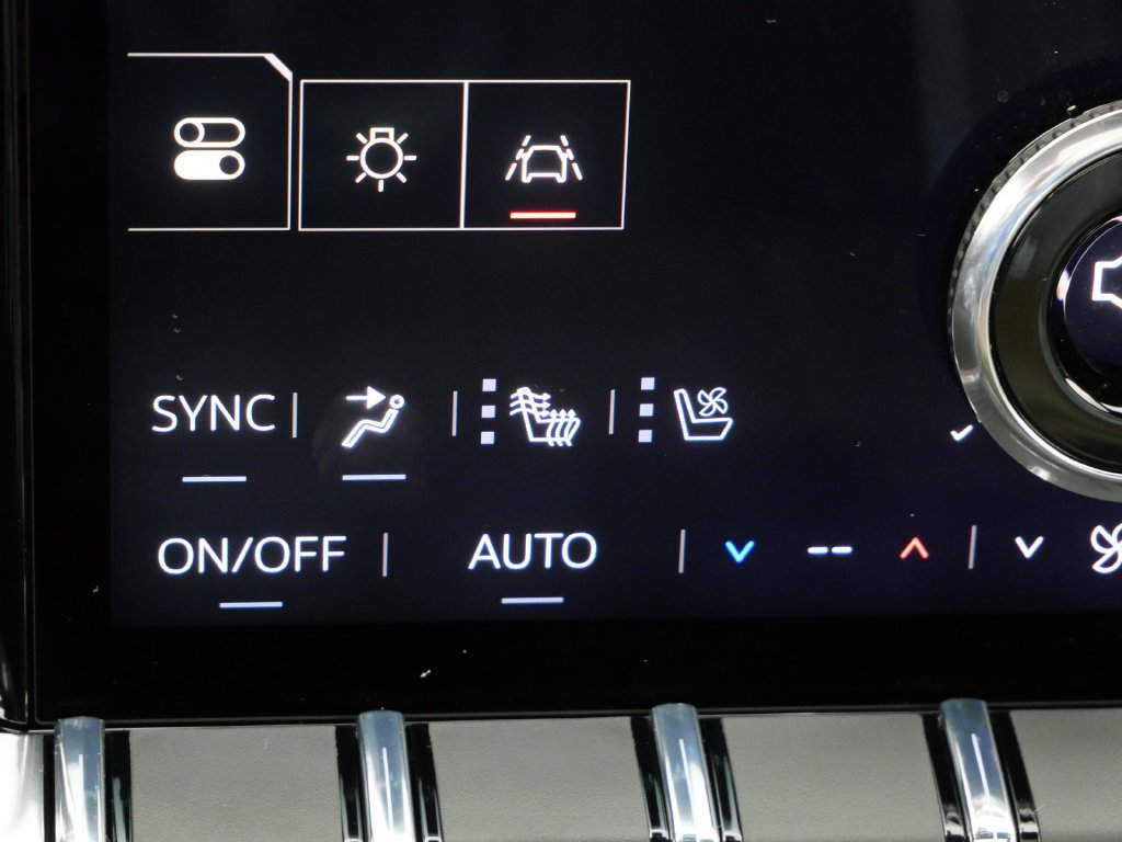 New 2027 GMC Acadia Denali Ultimate AWD/4WD image 30