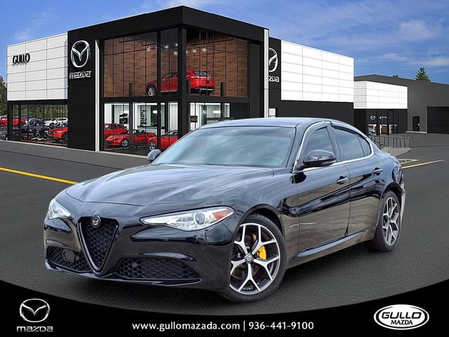Used 2020 Alfa Romeo Giulia Ti image 1