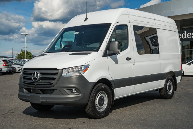 New 2026 Mercedes-Benz Sprinter 2500 image 3