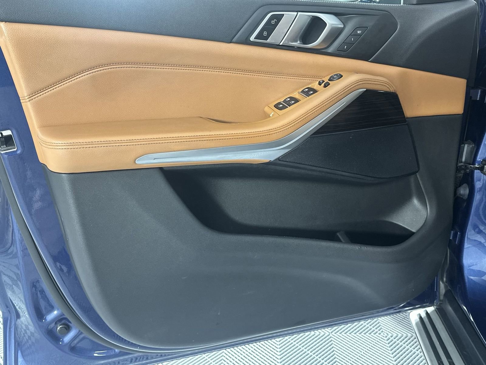 Used 2019 BMW X5 xDrive40i w/ Convenience Package AWD/4WD image 29