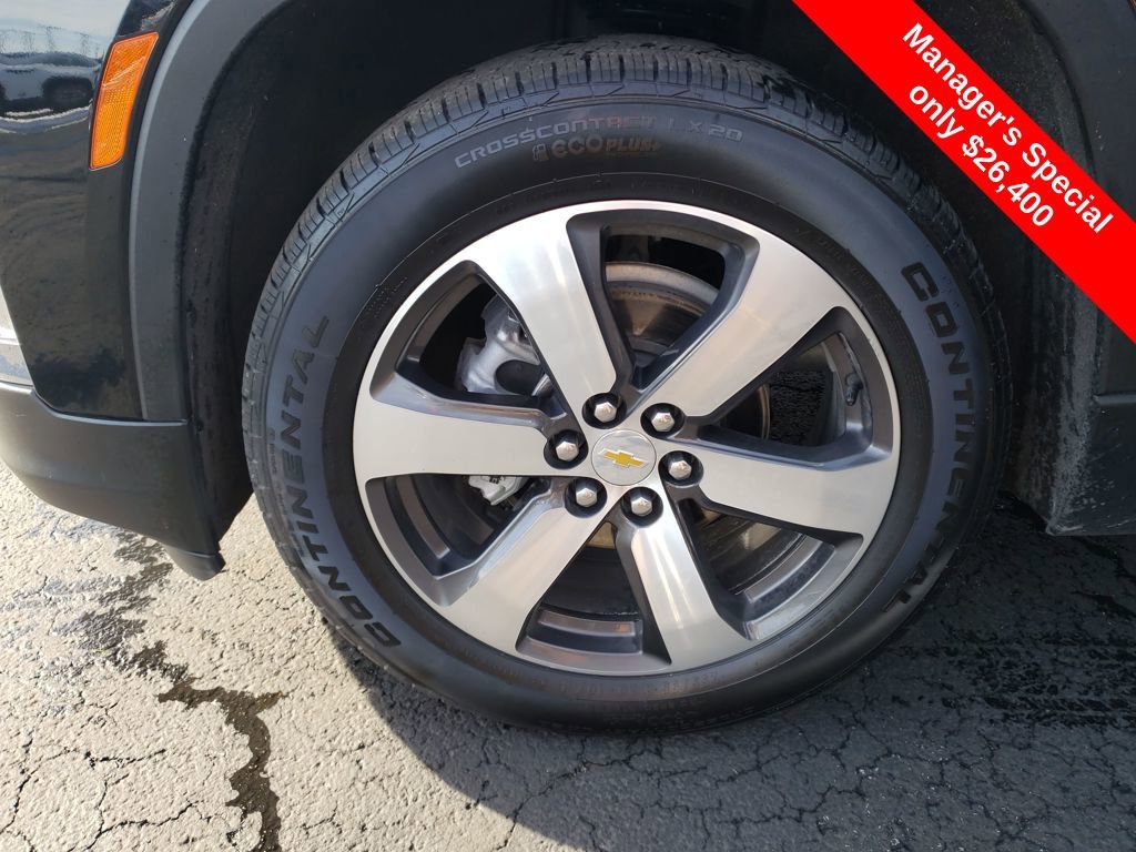 Used 2022 Chevrolet Traverse LT w/ LT Premium Package image 27