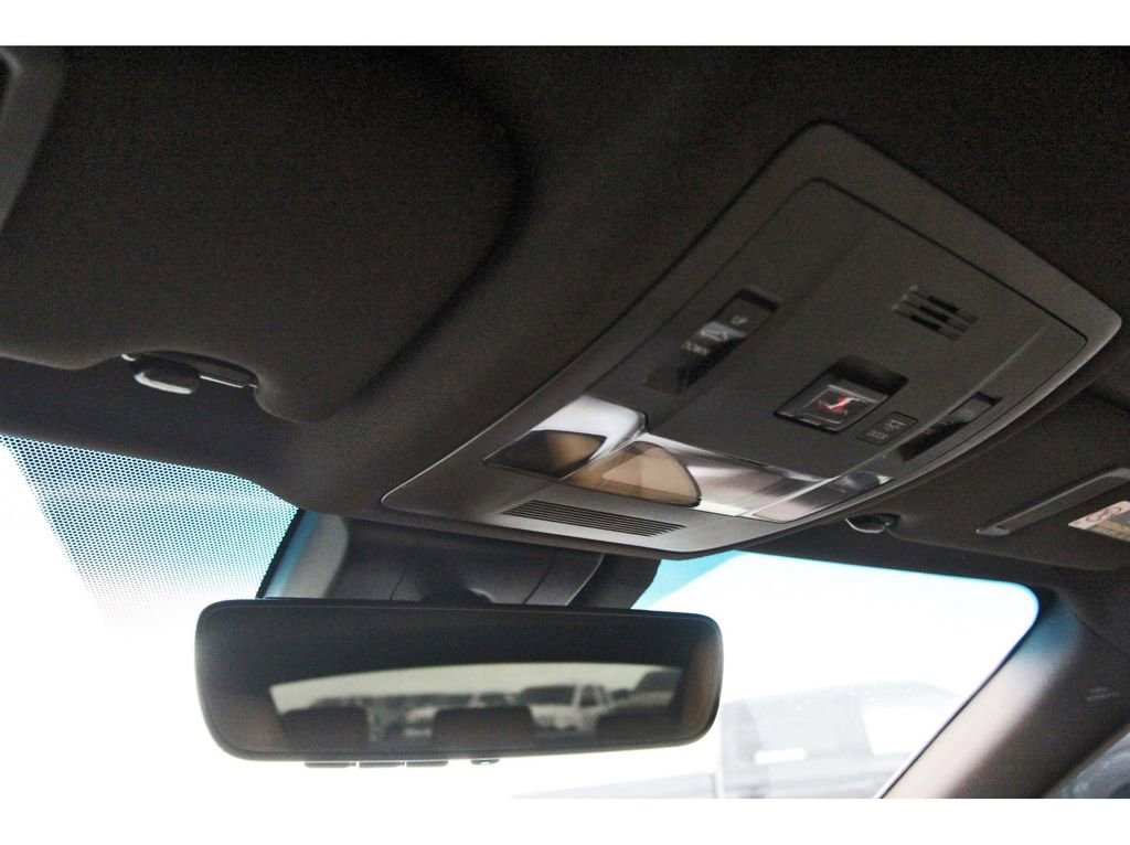 Used 2021 Lexus ES 350 w/ Premium Package image 23