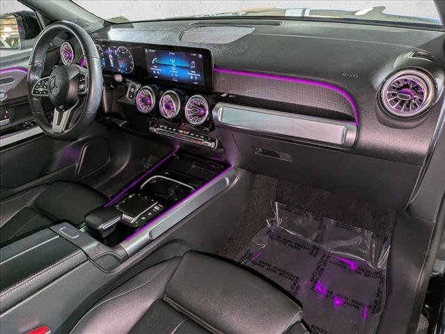 Used 2023 Mercedes-Benz GLB 250 4MATIC image 21