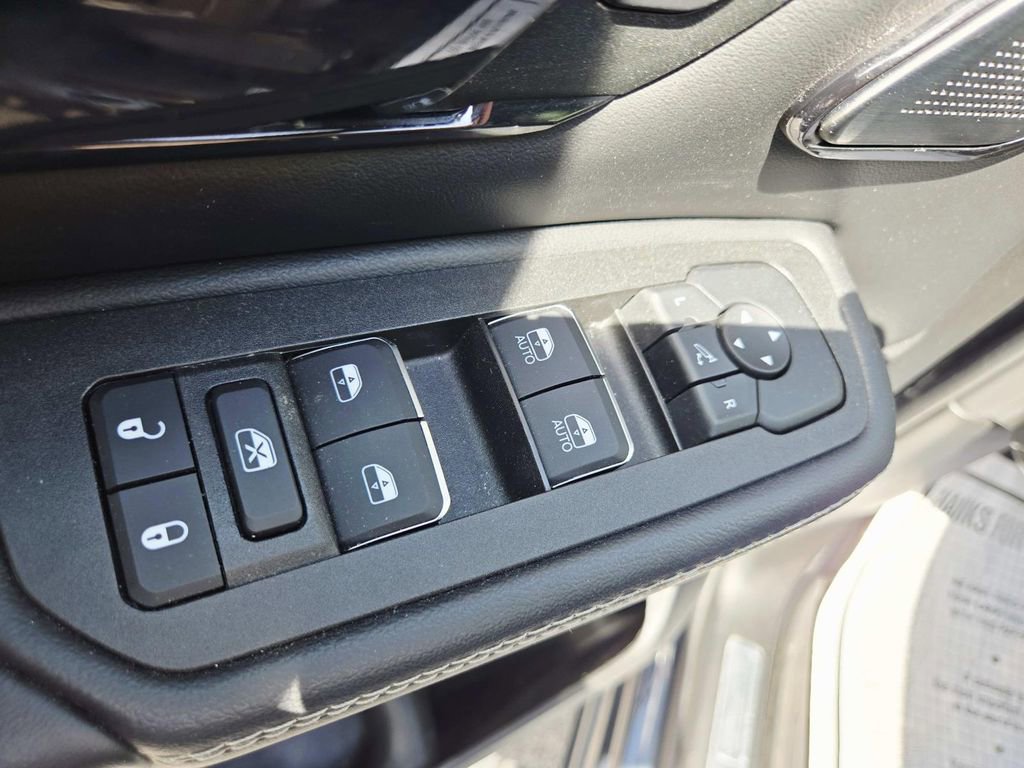 Used 2026 RAM 1500 Limited AWD/4WD image 43