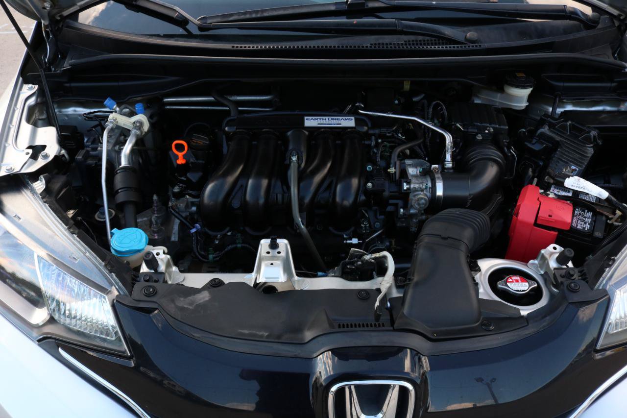 Used 2015 Honda Fit EX image 45